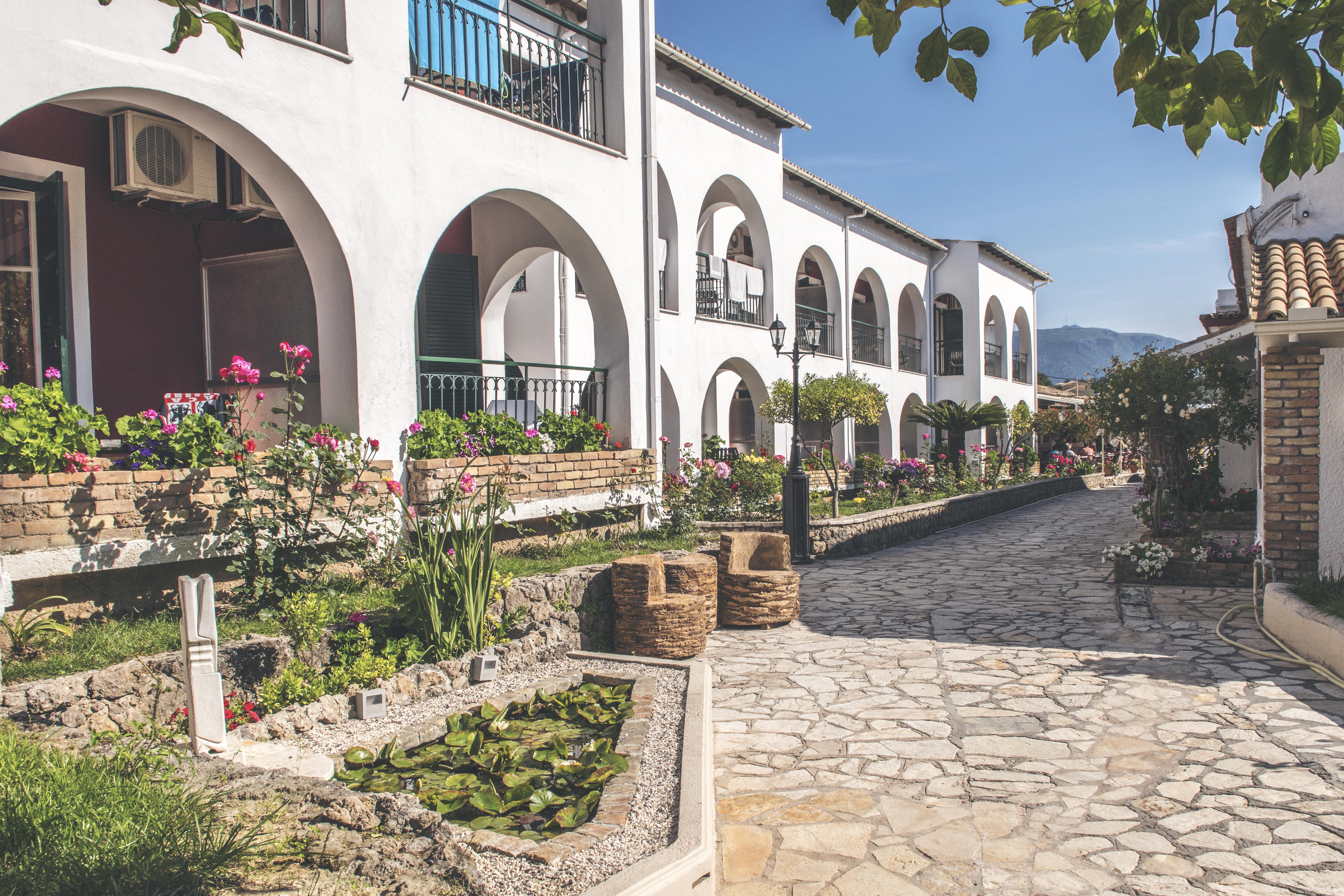 Hotel Iliada 3*